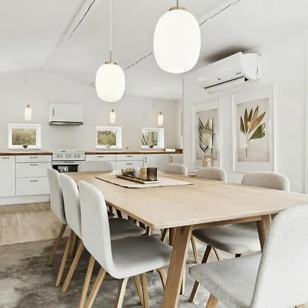 Bright Summer House With Pool In Tisvilde